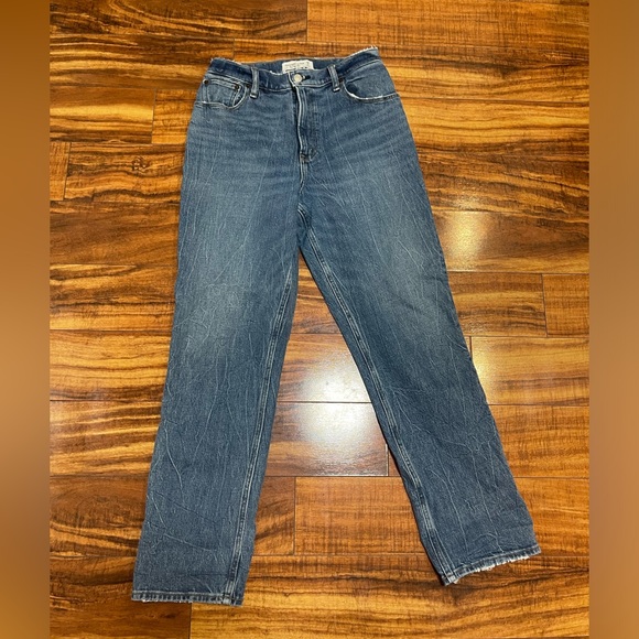 Abercrombie 90s Straight Ultra High Rise Curve Love 6S - Picture 2 of 9